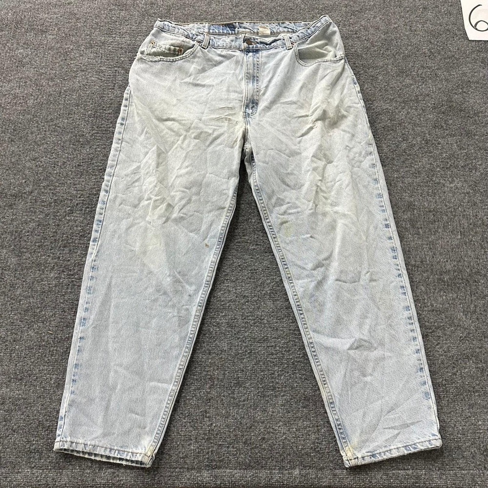 Levi's Jeans Mens Size 40x30 Light Wash 560 Loose Fit Tapered Leg USA Made Denim
